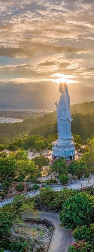 Da Nang Marble Mountains & Linh Ung Pagoda Half-Day Tour